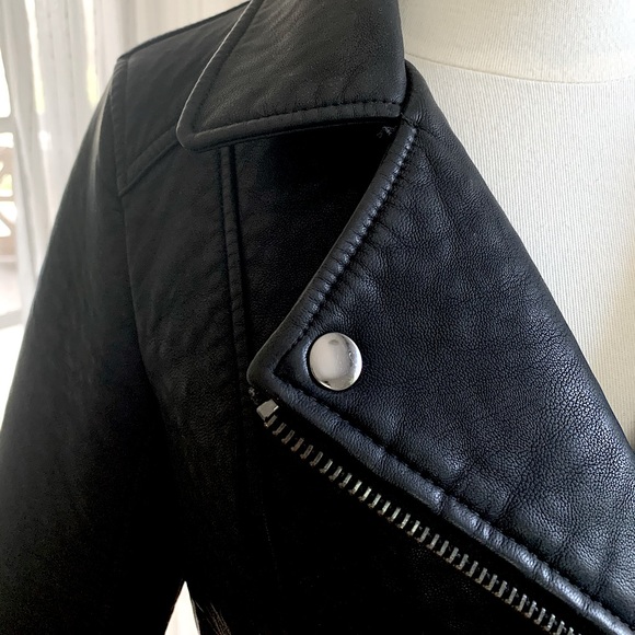 TOPSHOP Biker Pleather Jacket + Faux fur collar - Picture 6 of 11